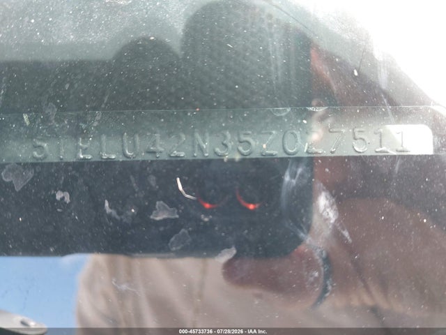 45733736 :رقم المزاد ، 5TELU42N35Z027511 vin ، 2005 Toyota Tacoma Base V6 مزاد بيع