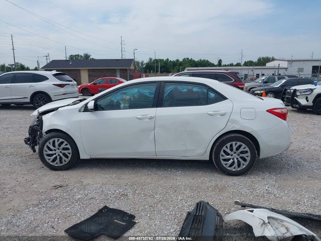 Продажа на аукционе авто 2018 Toyota Corolla Le, vin: 5YFBURHE7JP839524, номер лота: 45733782