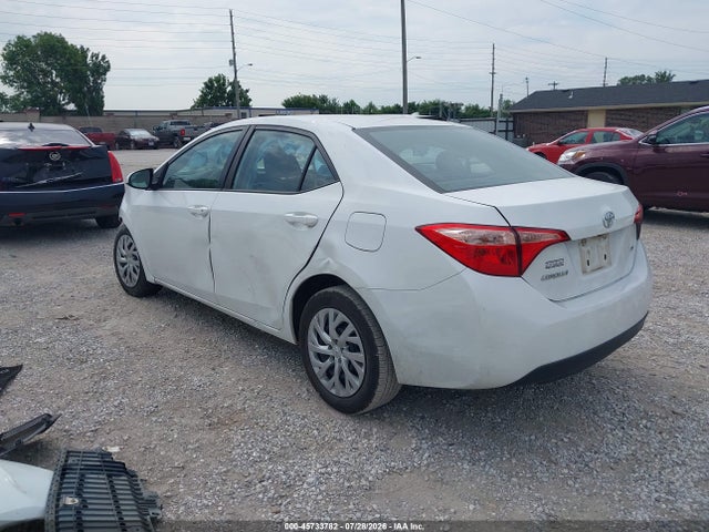 Продажа на аукционе авто 2018 Toyota Corolla Le, vin: 5YFBURHE7JP839524, номер лота: 45733782