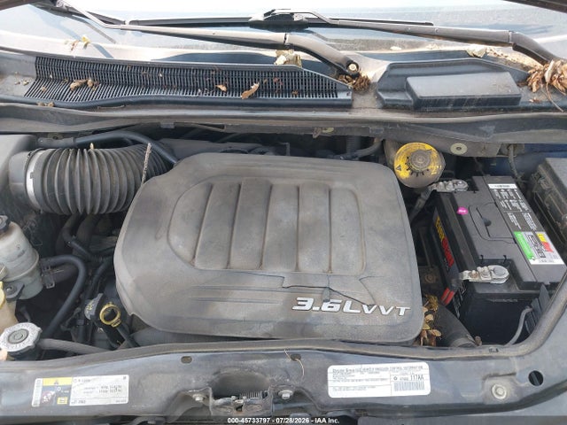 2015 Chrysler Town & Country Touring მანქანა იყიდება აუქციონზე, vin: 2C4RC1BG3FR644251, აუქციონის ნომერი: 45733797