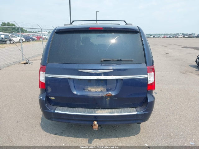 2015 Chrysler Town & Country Touring მანქანა იყიდება აუქციონზე, vin: 2C4RC1BG3FR644251, აუქციონის ნომერი: 45733797