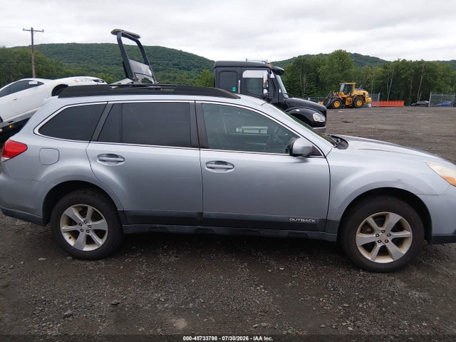 Auction sale of the 2014 Subaru Outback 2.5i Premium, vin: 4S4BRBCC1E3328383, lot number: 45733798