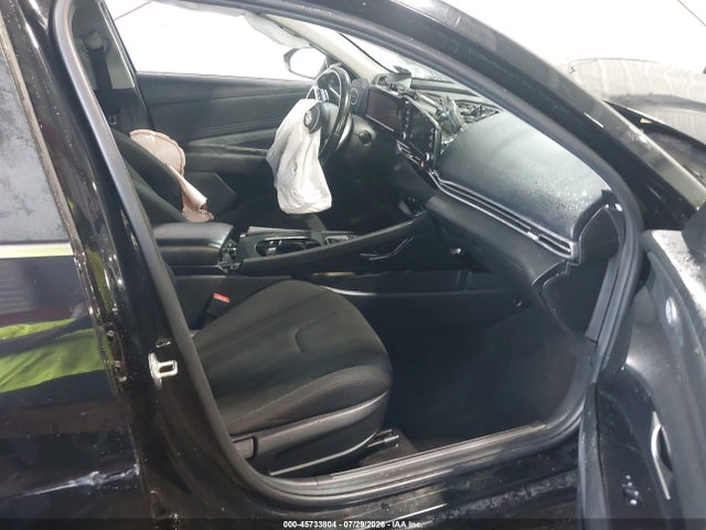 45733804 :رقم المزاد ، KMHLN4AG8MU139093 vin ، 2021 Hyundai Elantra Sel مزاد بيع
