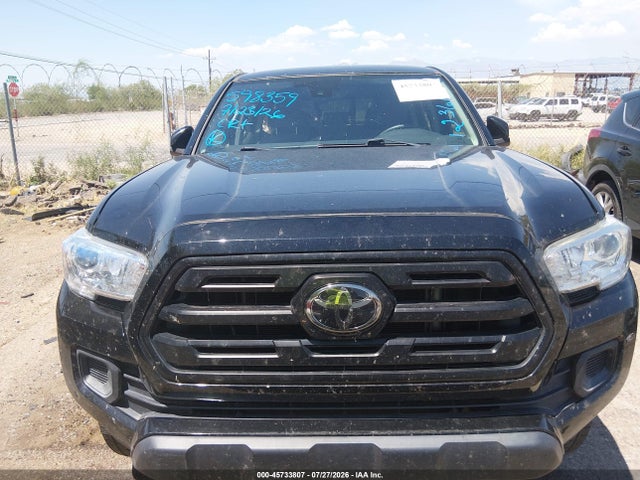 5TFAX5GN0JX123613 Toyota Tacoma Sr