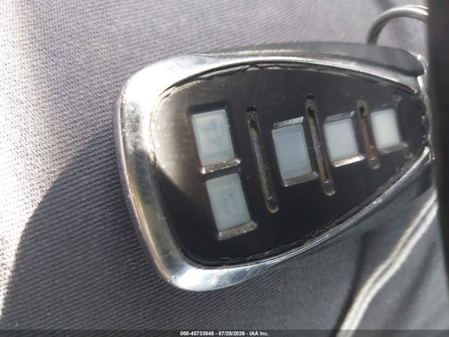 Продажа на аукционе авто 2019 Chevrolet Equinox Lt, vin: 2GNAXKEV4K6135161, номер лота: 45733848