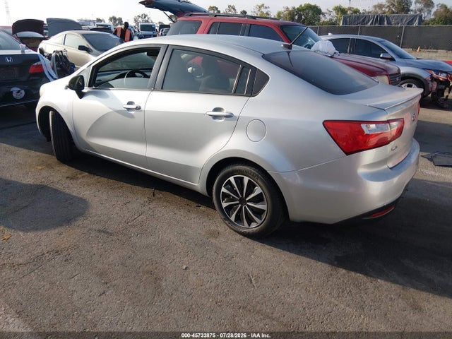 KIA RIO LX 2014 KNADM4A33E6364808 Image 3