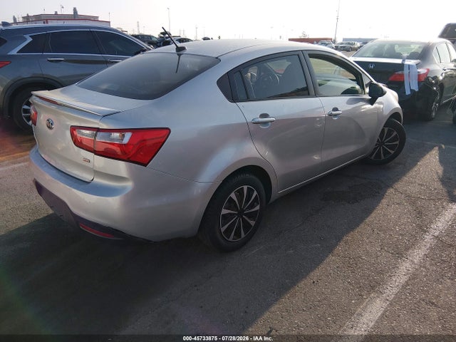 KIA RIO LX 2014 KNADM4A33E6364808 Image 4