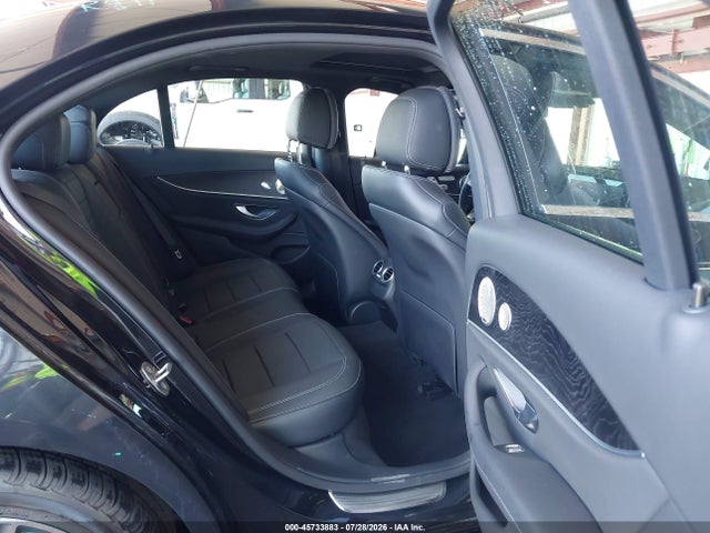 WDDZF4JB1HA202953 Mercedes-Benz E 300
