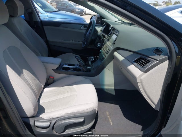 Hyundai SONATA SE 2017 5NPE24AF7HH497816 Image 5