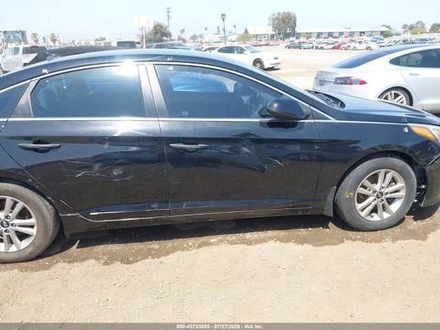Hyundai SONATA SE 2017 5NPE24AF7HH497816 Image 6