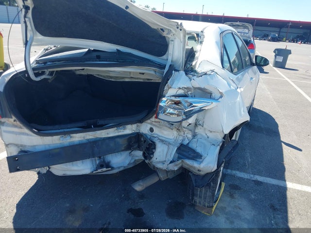 Toyota COROLLA LE 2015 5YFBURHE5FP357562 Image 6