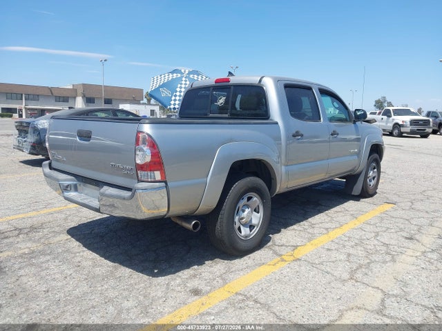 Toyota Tacoma Prerunner 2014 5TFJX4GN3EX031072 Image 4