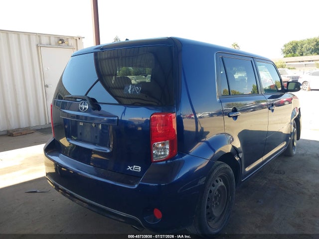 Scion XB 2014 JTLZE4FE0EJ049689 Image 4