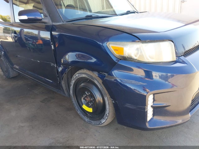 Scion XB 2014 JTLZE4FE0EJ049689 Image 6