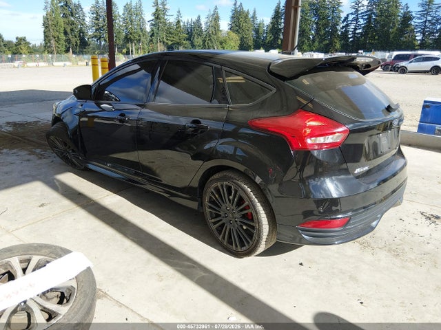 45733961 :رقم المزاد ، 1FADP3L96GL227586 vin ، 2016 Ford Focus St مزاد بيع