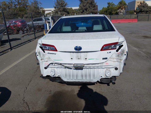 4T1BD1FK5EU136101 Toyota Camry Hybrid Le