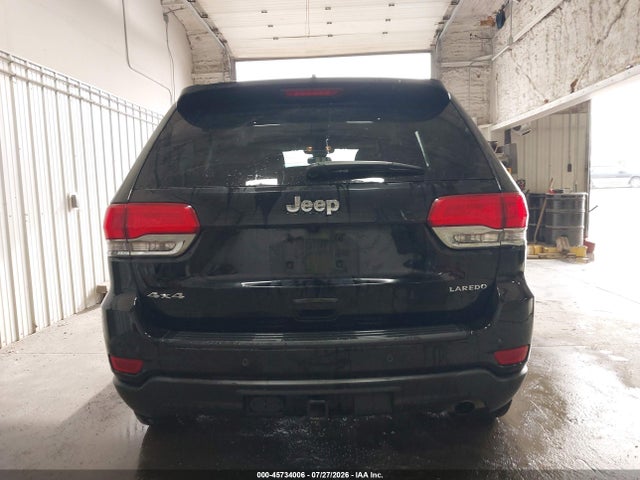 1C4RJFAG1KC782409 Jeep Grand Cherokee Laredo E 4x4