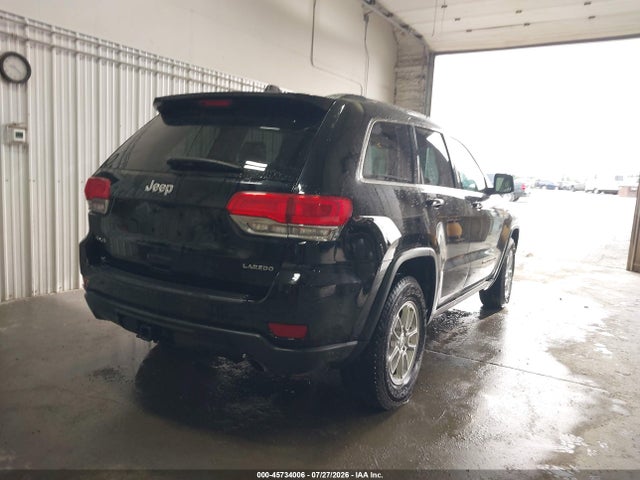 1C4RJFAG1KC782409 Jeep Grand Cherokee Laredo E 4x4