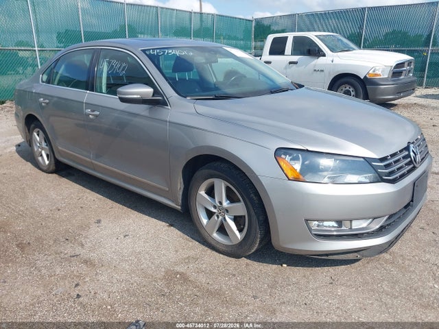 Aukcja sprzedaży 2013 Volkswagen Passat 2.0l Tdi Se, vin: 1VWBN7A35DC119644, numer aukcji: 45734012