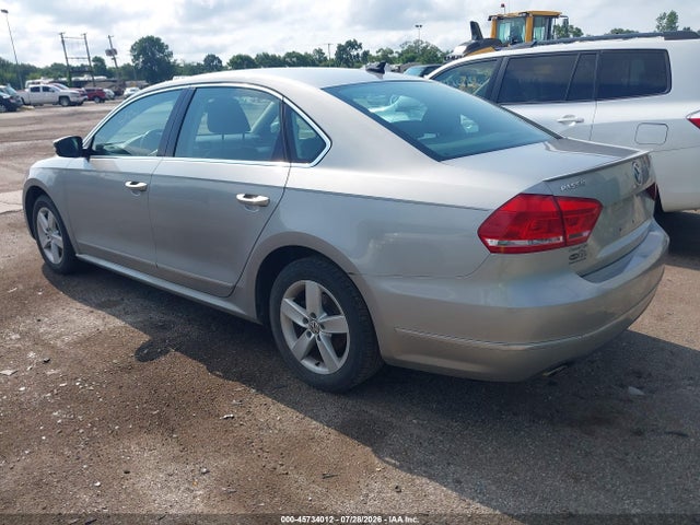 Aukcja sprzedaży 2013 Volkswagen Passat 2.0l Tdi Se, vin: 1VWBN7A35DC119644, numer aukcji: 45734012