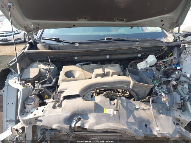 2T3A1RFV6NW249222 Toyota Rav4 Xle Premium