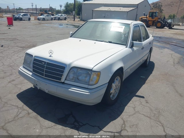 45734048 :رقم المزاد ، WDBEA32E1SC187259 vin ، 1995 Mercedes-benz E 320 Base/320 Special مزاد بيع