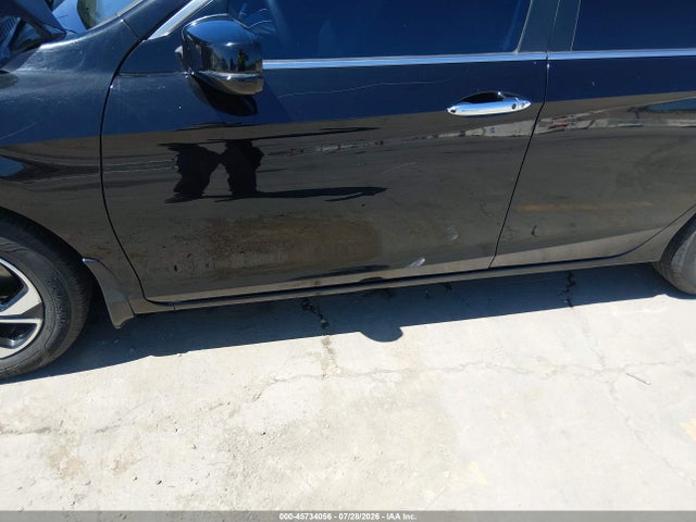 Honda ACCORD EX 2017 1HGCR2F04HA014397 Image 6