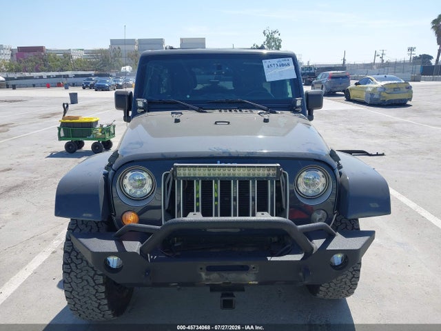 Продаж на аукціоні авто 2017 Jeep Wrangler Unlimited Sahara, vin: 1C4BJWEG4HL716263, номер лоту: 45734068