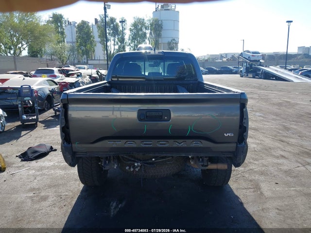 3TMBZ5DN7JM014719 Toyota Tacoma Trd Sport