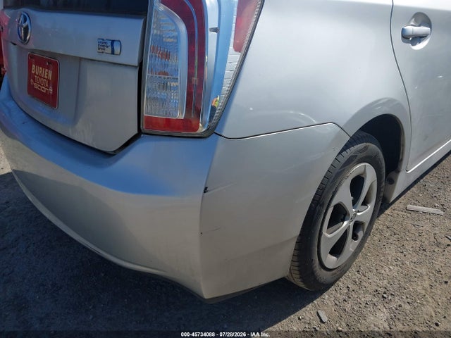 Toyota Prius Four 2014 JTDKN3DU5E1765862 Image 14