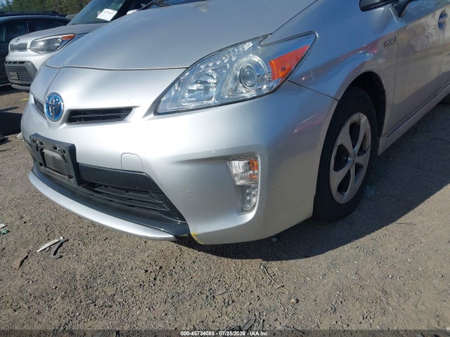 Toyota Prius Four 2014 JTDKN3DU5E1765862 Image 6