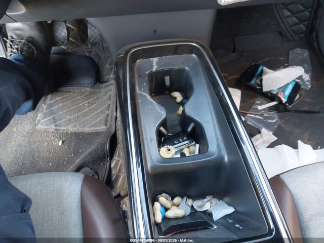 1V2CMPE88PC010890 Volkswagen ID.4 PRO