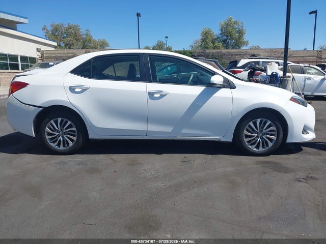 Toyota Corolla Xle 2018 5YFBURHE2JP846932 Image 13