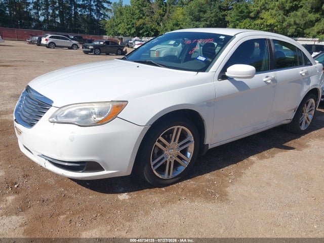 45734125 :رقم المزاد ، 1C3CCBAB3CN104803 vin ، 2012 Chrysler 200 Lx مزاد بيع