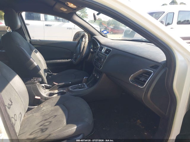 45734125 :رقم المزاد ، 1C3CCBAB3CN104803 vin ، 2012 Chrysler 200 Lx مزاد بيع