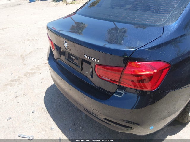 Aukcja sprzedaży 2016 Bmw 320i, vin: WBA8A9C56GK616566, numer aukcji: 45734161