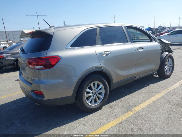 KIA Sorento 3.3l Lx 2019 5XYPG4A53KG487767 Image 4