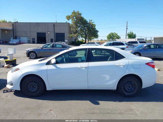 5YFBURHE8JP783335 Toyota COROLLA LE