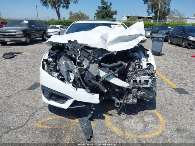 Honda Civic Touring 2018 JHMFC1F94JX014410 Image 15