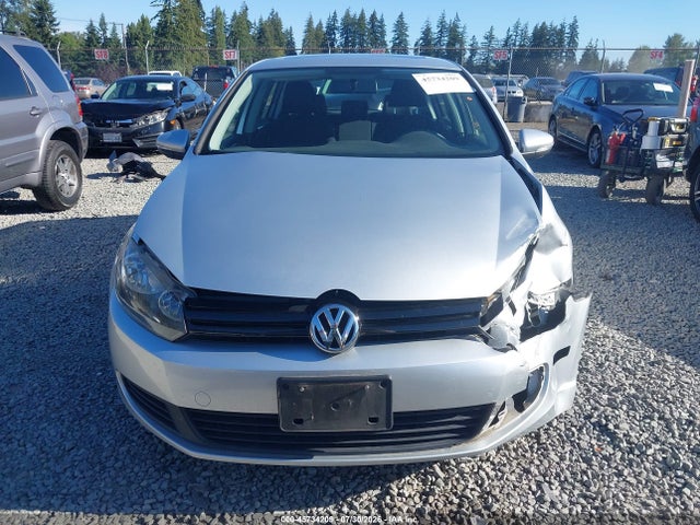 45734209 :رقم المزاد ، WVWDB7AJ8BW100407 vin ، 2011 Volkswagen Golf 2.5l 4-door مزاد بيع