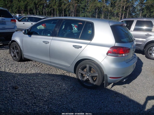45734209 :رقم المزاد ، WVWDB7AJ8BW100407 vin ، 2011 Volkswagen Golf 2.5l 4-door مزاد بيع