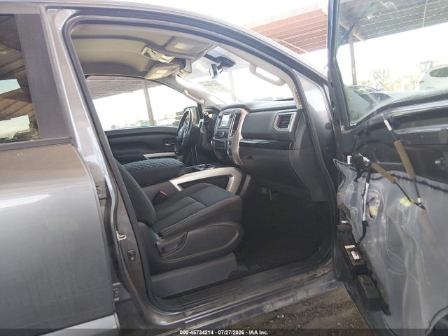 1N6AA1E61HN501172 Nissan TITAN SV