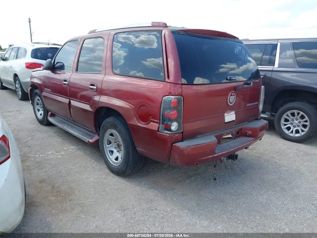 Продаж на аукціоні авто 2002 Cadillac Escalade Standard, vin: 1GYEC63TX2R121133, номер лоту: 45734254