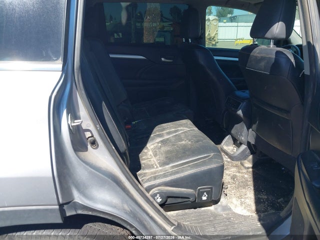 5TDJKRFH1FS117656 Toyota Highlander Xle V6