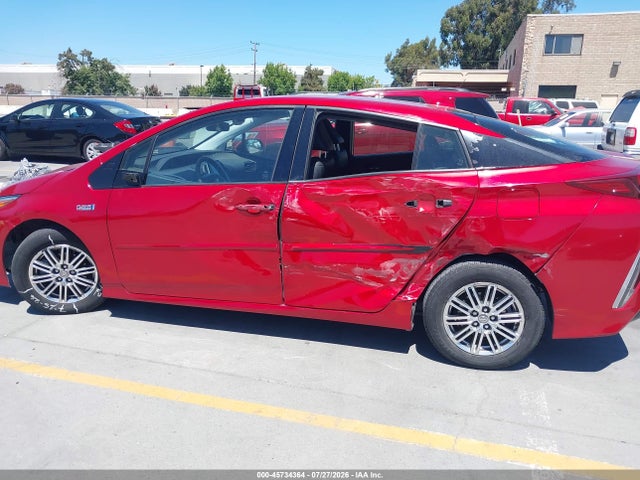 Продаж на аукціоні авто 2019 Toyota Prius Prime Premium, vin: JTDKARFP0K3115231, номер лоту: 45734364