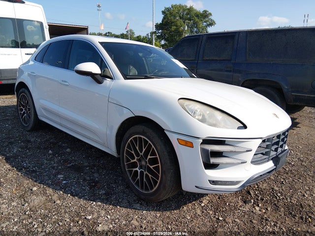 Aukcja sprzedaży 2015 Porsche Macan Turbo, vin: WP1AF2A5XFLB90839, numer aukcji: 45734366