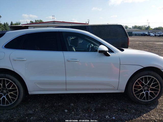 2015 Porsche Macan Turbo მანქანა იყიდება აუქციონზე, vin: WP1AF2A5XFLB90839, აუქციონის ნომერი: 45734366