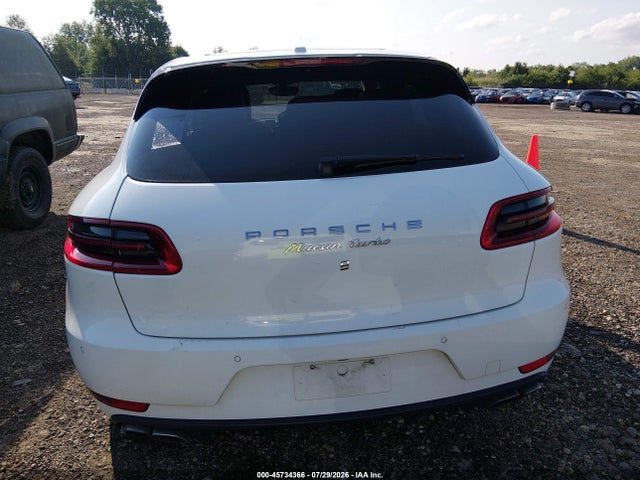 2015 Porsche Macan Turbo მანქანა იყიდება აუქციონზე, vin: WP1AF2A5XFLB90839, აუქციონის ნომერი: 45734366
