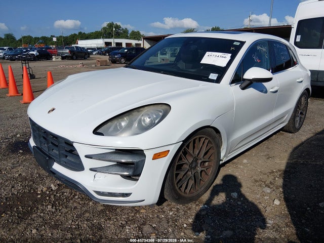 2015 Porsche Macan Turbo მანქანა იყიდება აუქციონზე, vin: WP1AF2A5XFLB90839, აუქციონის ნომერი: 45734366