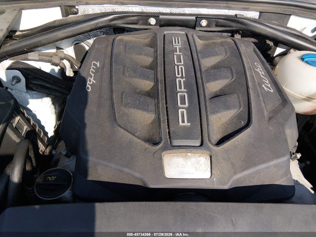 2015 Porsche Macan Turbo მანქანა იყიდება აუქციონზე, vin: WP1AF2A5XFLB90839, აუქციონის ნომერი: 45734366